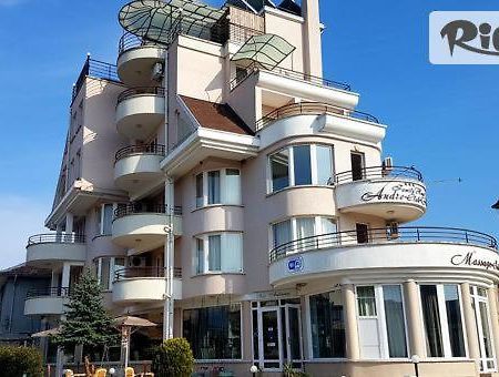 Хотел Андре Hotel Chernomorets Exterior photo